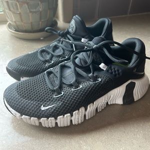 Nike Metcon Running Shoes
